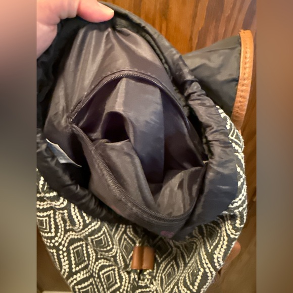 Colorful Patterned Drawstring Backpack - Picture 8 of 12